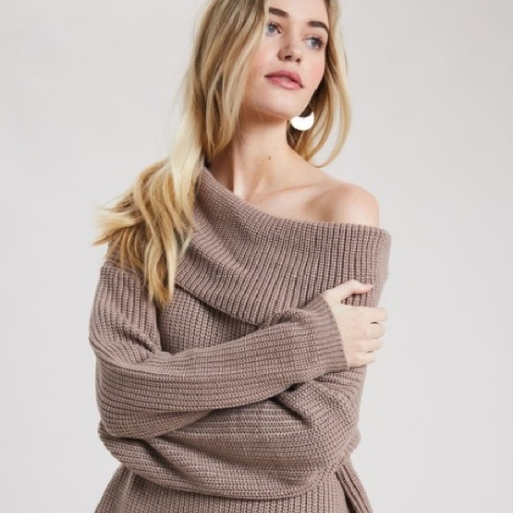NWT 💞 Long Sleeve Cowl Neck Sweater Top - Picture 1 of 8